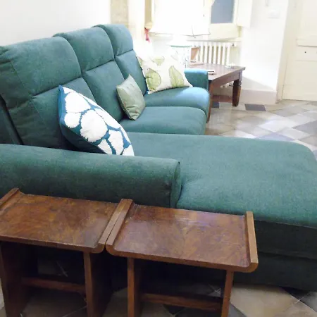 Alla Corte Del Fanfulla Apartment